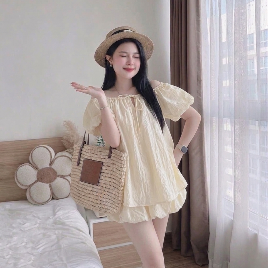 Set Áo BabyDoll Gió Nhăn Phối Chân Váy Bí Bồng